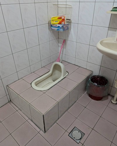 台中浴室整修, 台中蹲式馬桶修改為坐式馬桶, 